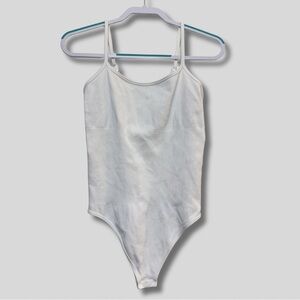 OQQ White Ribbed Bodysuit with Adjustable Straps